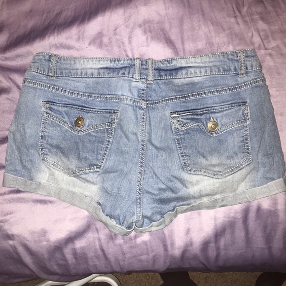 Ripped Denim Jean Shorts - Picture 3 of 3